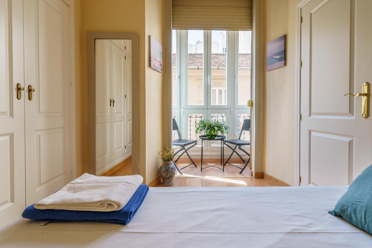 Bright Two-bedroom In The Historic Center Apartamento *