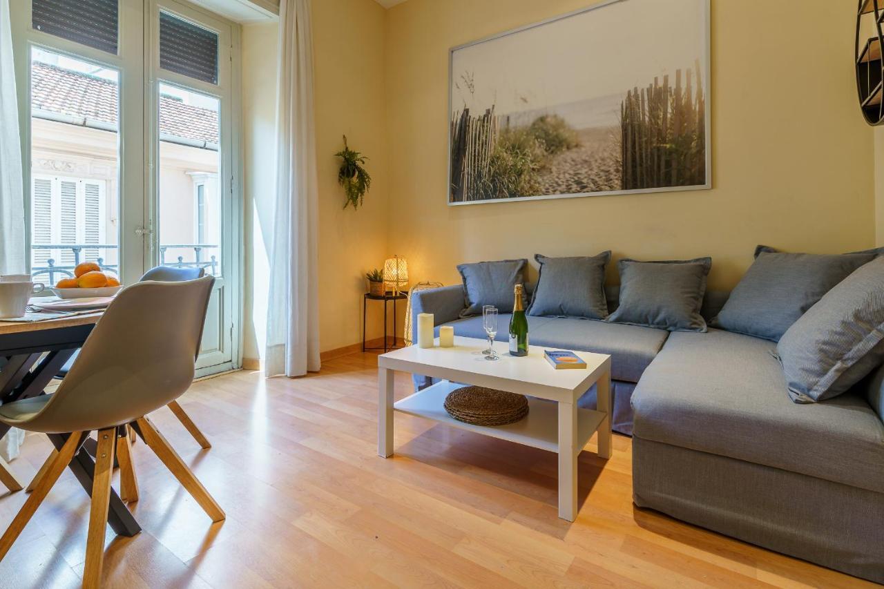 Apartamento Bright Two-bedroom In The Historic Center Málaga
